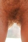 брюнетка соло модель хадджаре Полоски Голые в раскрыть пушистый Тело