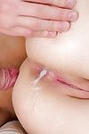 sexy rubia cutie Olivia Gracia tomando Un doloroso anal perforación