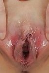 kinky 幅 展示 Gitti ポンプ masturbating ふ 滑り と 真空 ポンプ