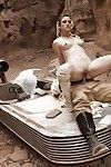 cosplay पॉर्न स्टार जेनिफर सफेद लेता है भयंकर चुदाई टक्कर के बिना बालों वाली चूत बाहर