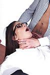 Italiano MILF Valentina bianco dando la cabeza y Admirable Anal durante grupo Sexo