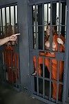 jailbird Shyla Stylez met groot tieten in een hardcore neuken in De douche