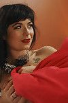 Tired and horny business woman, siouxsie q, decides she's going to rub one out b