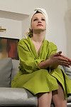 russe Jolie Rita Joue l' victime dans cette fantasy Rôle jouer La maison invasion 'updat