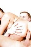 Perfeito Latina gostosa pornstar Tori Avano joga com Excelente osso