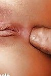 les yeux bandés européenne milf pornstar Debbie blanc Tentant dp dans mmf male+male+female