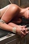 Savannah Fox trong bondage,anal sex,rough copulation và nhồi sự cực khoái