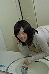 Arisa Maeda es posando en web cámara mientras que usar su Caliente sexy Pantalones