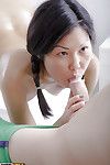 подрешетный Китайский Сладенькая Миранда пользуется потный Масло массаж до в перед Стучать