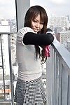 Yoshie kiyokawa is een Heerlijk Azië doxy Dat strekt haar benen breed