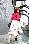 sorprendente japonés Muñeca en  compras su pesado nipps ajustado