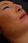 एशियाई , Chiho Sakurai लाभ उसके  गहरा घाव vibed और उठा हुआ ऊपर