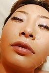 Chinesisch Milf Shiho horiuchi Vorteile aus gegraben und vollgerotzt über Ihr Gesicht