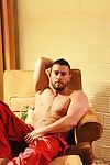 When Cody Cummings travels for pleasure, this dude doesn't dare deprive himself of a single superb luxury his heart desires.  Be it admirable linens, silken robes, delights for the palette, or even sexual titillation.  This time, he's chosen stay in the R