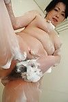 Japanese MILF Misuzu Masuko pleasant bath and teasing her shaggy slit