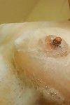 력 중국 섹시한중년여성 가 귀중한 엉덩이 Saya 후나키 인 화장실 에 웹캠