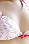 Потрясающий японский Любительское Chicito Ре Уэхара Стриптиз офф ее костюм и исподнего