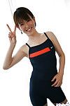 Smiley giapponese marsh Mellow vantaggi da Il suo Sport vestito strappato e Fa pubblico Il suo Tette
