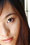 Heerlijk japans puber Hikaru Koto onthulling haar Miniatuur Marangos en Shaggy ontuchtige gespleten