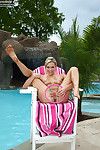 Cute blonde amateur Mia Malkova removes bikini & spreads pussy by the pool