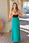 Tasty slim playgirl removes her dress to unveil her hot body in public
