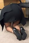 Hot secretary in stockings doffs short skirt in sexy vintage pinup porn