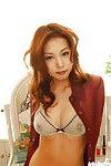 Tatlı Asya genç vixen gösterilen kapalı onu Muhteşem Zarif vücut
