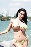 Amy Андерссен w Bikini