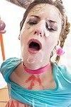 Pigtailed tiener Stella cox in gedwongen Deepthroat en analsex Druipend in Cum
