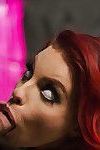 骄傲的 角色扮演 红发女郎 布兰妮 琥珀色 服 一个 射液 上 她的 舌头
