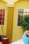 pornostar Asa Akira riceve Il suo figa massaggio