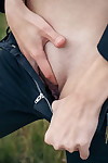 सींग का बना हुआ किशोरी अमांडा आर डूब दो उंगलियों में के बीच भावपूर्ण योनी होंठ करने के लिए हस्तमैथुन