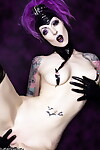 Tattooed solo girl Razor Candi toys her twat wearing black gloves and a wig