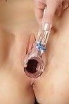 Caralho um ginecomastia paciente com um orgasmenhancing vibrador