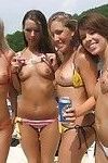 Candid Strand tieners Topless genieten De Zon Topless zonnen