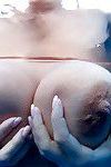 Euro babe Valory Irene plays with erect nipples and big boobs underwater