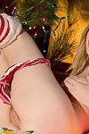 solo Kız Alaina Fox azat büyük doğal göğüsleri form Noel kıyafet