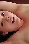Amateur teen Sophia monore zeigen aus kahl 18 Jahr alt pussy für In der Nähe ups