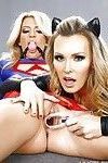 porno yıldızları Tanya Tate ve Amanda Tate var lezbiyen seks içinde Cosplay kıyafetler
