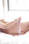 mooi uitklappagina model Mandy Kay verwijderen lingerie naar vormen naakt
