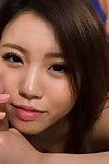 brunette japonais sweetie déshabillage avant Donner gros dick branlette