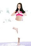 esmerler Alina Li & Adriana Chechik içinde Yoga Pantolon gösterilen Güzel teen Ass