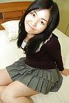 poilu chatte brunette Megumi diffusion Son Asiatique poilu chatte