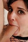 hardcore deepthroat ficken features Amateur Mädchen Joanna Angel in ein Bad