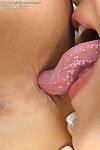 seksi lezbiyen Angelina Karga ve Amcık yeme GF sopa pembe Dilleri içinde şerefsizler
