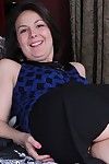 Older plumper Penny Prite unveiling tiny tits before masturbating bald cunt